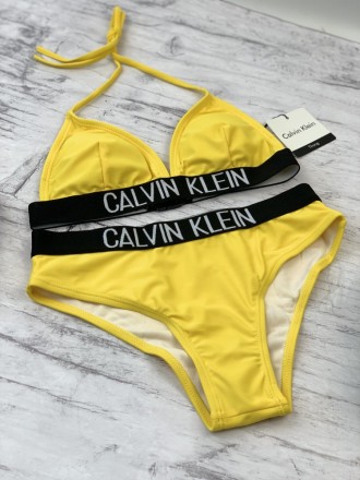 
 Купальник женский Calvin Klein A019
Трусики+топ в пакете и упаковочной бумаге.. . фото 5