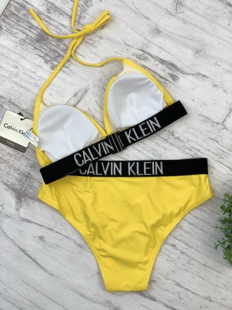 
 Купальник женский Calvin Klein A019
Трусики+топ в пакете и упаковочной бумаге.. . фото 3