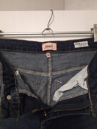 Джинсові жіночі штани
стан нових!
Фірма ONLY
Розмір М-30
стиль кльош. . фото 3