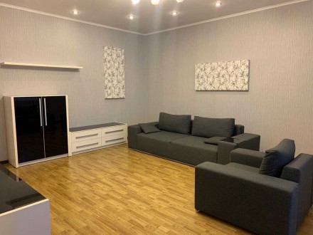 Оренда 2-кімнатної квартири в Дніпровському районі в елітному житловому комплекс. . фото 3