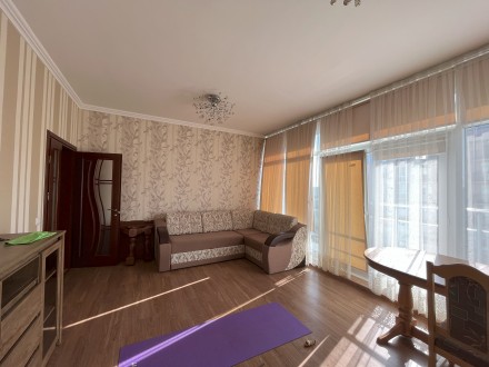 Продається 3-х кімнатна квартира на Героїв Майдану 43В, загальною площею 86 м2, . Парковая зона. фото 3