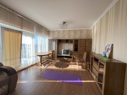 Продається 3-х кімнатна квартира на Героїв Майдану 43В, загальною площею 86 м2, . Парковая зона. фото 2
