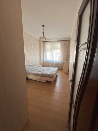 Продається 3-х кімнатна квартира на Героїв Майдану 43В, загальною площею 86 м2, . Парковая зона. фото 5