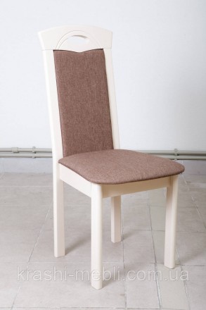 Обеденный деревянный стул с полумягким сидением и спинкой, обитыми тканью.
Цвет:. . фото 3