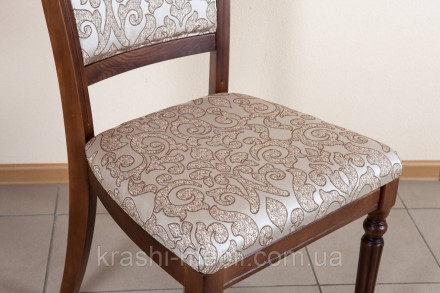 Деревянный обеденный стул в классическом стиле, сидение и спинка обиты тканью.
Ц. . фото 3