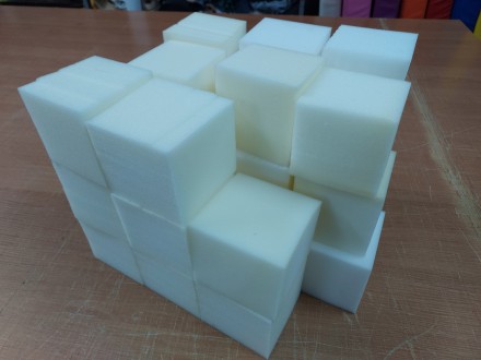 Кубики-пуфики поролоновые для игровых комнат 10х10х10см ± 1 см 
Размеры и углы н. . фото 3