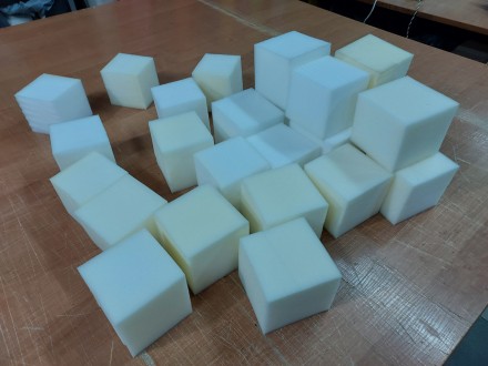 Кубики-пуфики поролонові для ігрових кімнат 10х10х10см ± 1 см 
Розміри та кути н. . фото 6
