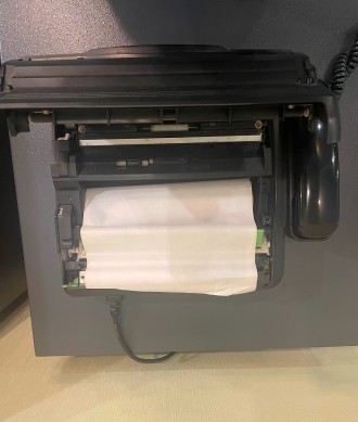 2 факсимільні апарати Panasonic +1 новий рулон термопаперу до одного із факсів:
. . фото 5