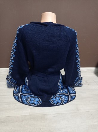 Утепленная кофта кардиган с вышивкой для девочки подростка Turkey Турция на 14-1. . фото 3