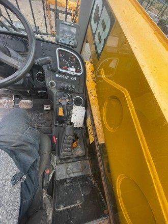 JCB 531-70
Рік: 2012
Напрацювання: 2464мг
Потужність 100кс
Вантаж. під: 3100. . фото 9