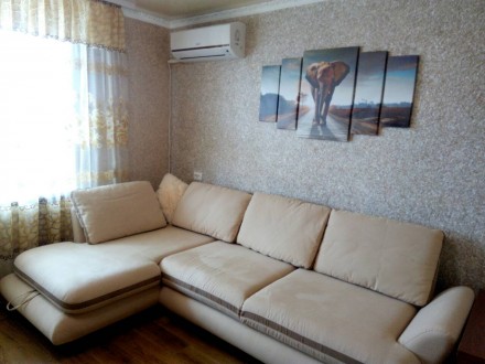 Аренда 2-х комнатной с раздельніми комнатами на Ватутина, есть вся мебель и техн. Жовтневый. фото 6