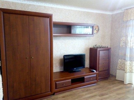 Аренда 2-х комнатной с раздельніми комнатами на Ватутина, есть вся мебель и техн. Жовтневый. фото 7