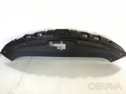 Накладка диффузора радиатора верхняя  Kia Optima K5 2016-2018