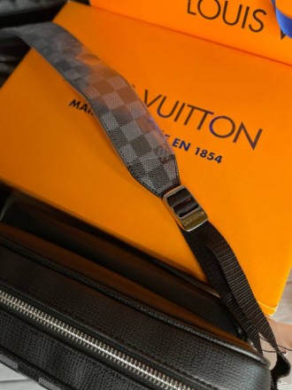
 
 Модель: Сумка Louis Vuitton Outdoor Messenger Damier Graphite
Материал: Канв. . фото 5