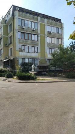 Однокомнатная 43 кв.м. в Клубном доме на Таирова / Вавилова. Одесса. фото 1 Однокомнатная 43 кв.м. в Клубном доме на Таирова / Вавилова. Одесса. фото 1