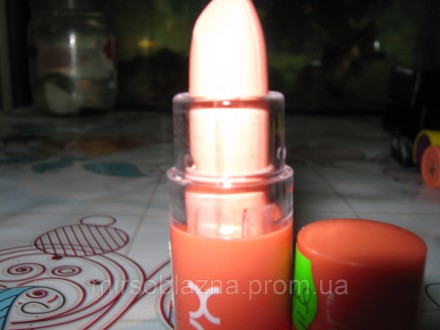  Помада для губ Nyx BLS 04 MButter Lipstick матовая светлая увлажняющая. Рекомен. . фото 6