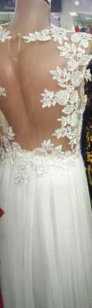Платье для Королевы!!!

 Свадебное Выпускное

Пр-во Италия

Кружево 3-D 
. . фото 3