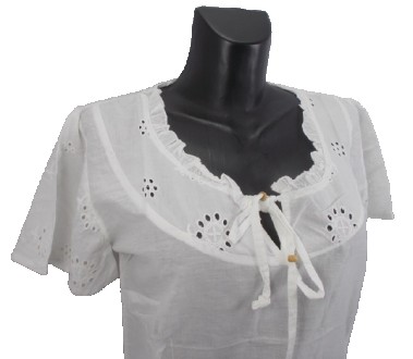 Блуза женская с коротким рукавом из полностью натуральной ткани
Ткань очень легк. . фото 4