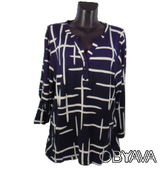 Блуза женская с регулируемым рукавом.
Можно носить как длинный рукав или три чет. . фото 1