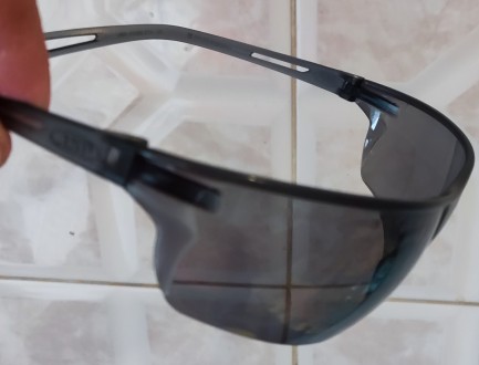 Спортивные, солнцезащитные очки JSB, ширина между дужками-14см, размер линз 4х8с. . фото 3