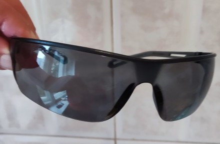 Спортивные, солнцезащитные очки JSB, ширина между дужками-14см, размер линз 4х8с. . фото 2
