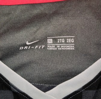 Футболка Nike FC Liverpool, размер XL-XXL, длина-73см, под мышками-58см, в хорош. . фото 8