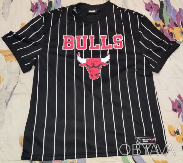 Баскетбольная футболка Primark NBA Chicago Bulls, размер L-XL, длина-70см, под м. . фото 1