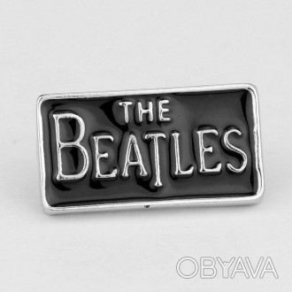 Значок рок-группы The Beatles
The Beatles — британская рок-группа из Ливерпуля, . . фото 1