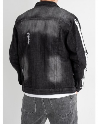 
 Джинсовая куртка серо-черная с полосками
Ткань: коттон
Замеры:
M
Грудь полуобх. . фото 3