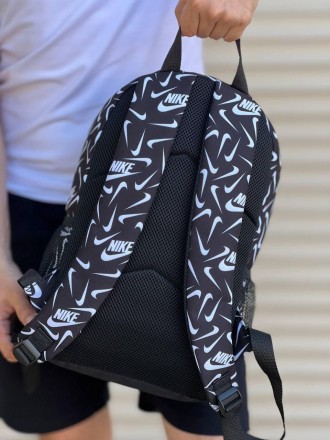 Чоловічий стильний рюкзак спортивний з принтом чорний
Розмір: 44 см х 30 см х 16. . фото 5