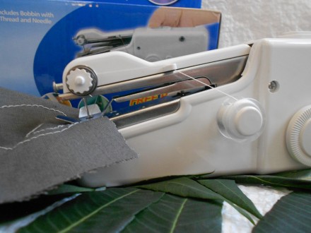 Швейная мини-машинка HANDY STITCH ручная Мини швейная машинка ручная Handy Stitc. . фото 9