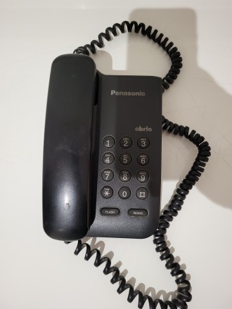 Бренд:Panasonic
Тип: Дротовий телефон
В комплект входить:
1. Телефонна трубка. . фото 3