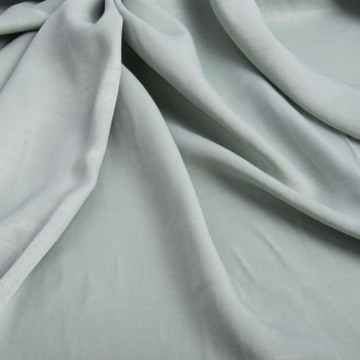 Костюмна тканина зі 100% ПЕ міцна, вишукана, зручна в пошитті та приємна в носін. . фото 3