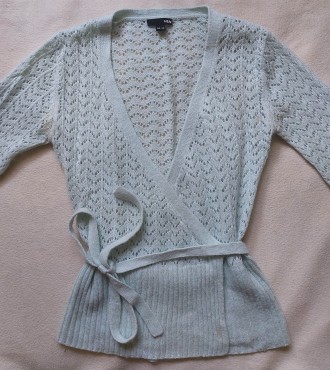 Продам женский теплый свитер/джемпер марки H&M в хорошем состоянии. После де. . фото 2