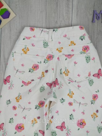 Широкие джинсы для девочки Reserved белые с цветочным принтом
Состояние: б/у, в . . фото 6