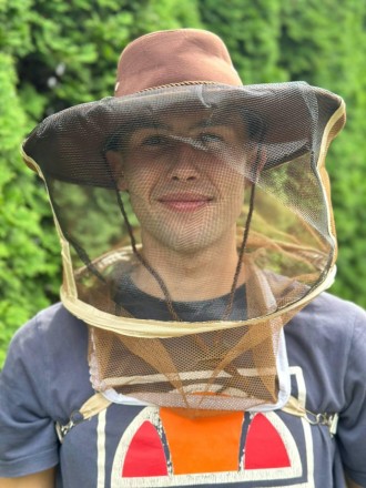 Ковбойская шляпа для пчеловода с защитной сеткой по кругу и фиксирующими подтяжк. . фото 3