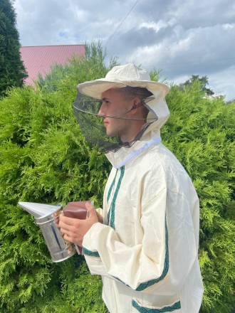 Куртка пчеловода «Вышиванка» с маской предназначена для защиты тулов. . фото 4