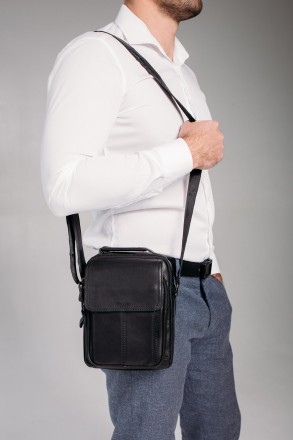 
	Мужской мессенджер Tiding Bag N2-8017A изготовлена из натуральной кожи черного. . фото 7