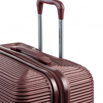 Лаконічний, але водночас привабливий дизайн наближає валізу Swissbrand Cairo до . . фото 6