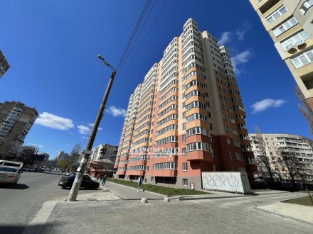 1-но кімнатна квартира в новому будинку на Таїрова. Одесса. фото 1 1-но кімнатна квартира в новому будинку на Таїрова. Одесса. фото 1