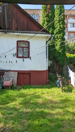 БЕЗ КОМІСІЇ ДЛЯ ПОКУПЦЯ
Продається частина будинку в центрі міста Рівне. Будино. Центр. фото 3