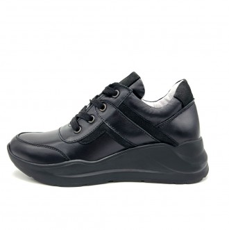 Стильные черные кожаные кроссовки на толстой подошве. 
Они покоряют своим дизайн. . фото 6