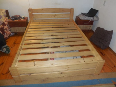 Продам ліжко дерев'яне (матеріал сосна), ліжко в дуже хорошому стані., як н. . фото 4