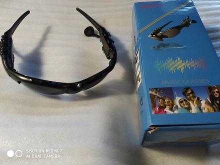 Очки со стереонаушниками, беспроводная гарнитура с микрофоном, очки, солнцезащит. . фото 4