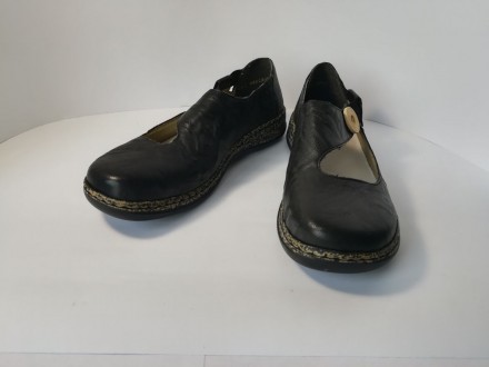 Туфли черные, натуральная кожа, стелька антистресс (пружинистая), длина 24,5 см . . фото 7