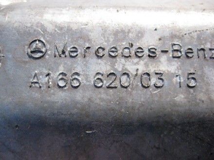 
Средняя консоль подкапотной распорки между стойкамиA1666200315 Применяется:Merc. . фото 4