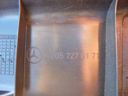 
Обшивка рамы окна передней левой двериA2057270171 Применяется:Mercedes Benz C-c. . фото 4