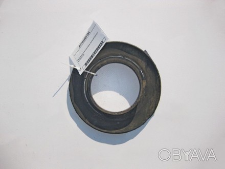 
Верхняя резиновая прокладка передней пружиныA2123220184 Применяется:Mercedes Be. . фото 1