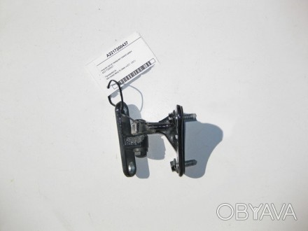 
Нижняя петля передней правой двериA2217200437 Применяется:Mercedes Benz S-class. . фото 1