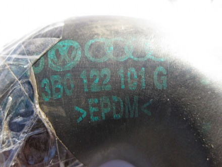 
Патрубок радиатора правый нижний3B0122101G Применяется:VW Passat B5. . фото 4